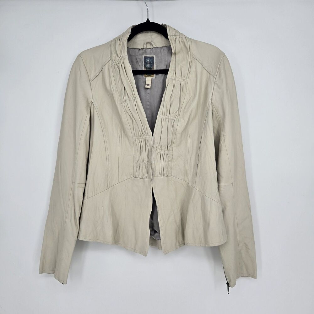 Burning Torch Leather Jacket Ivory Cream Womens L Flattering Fit‎ Washable
